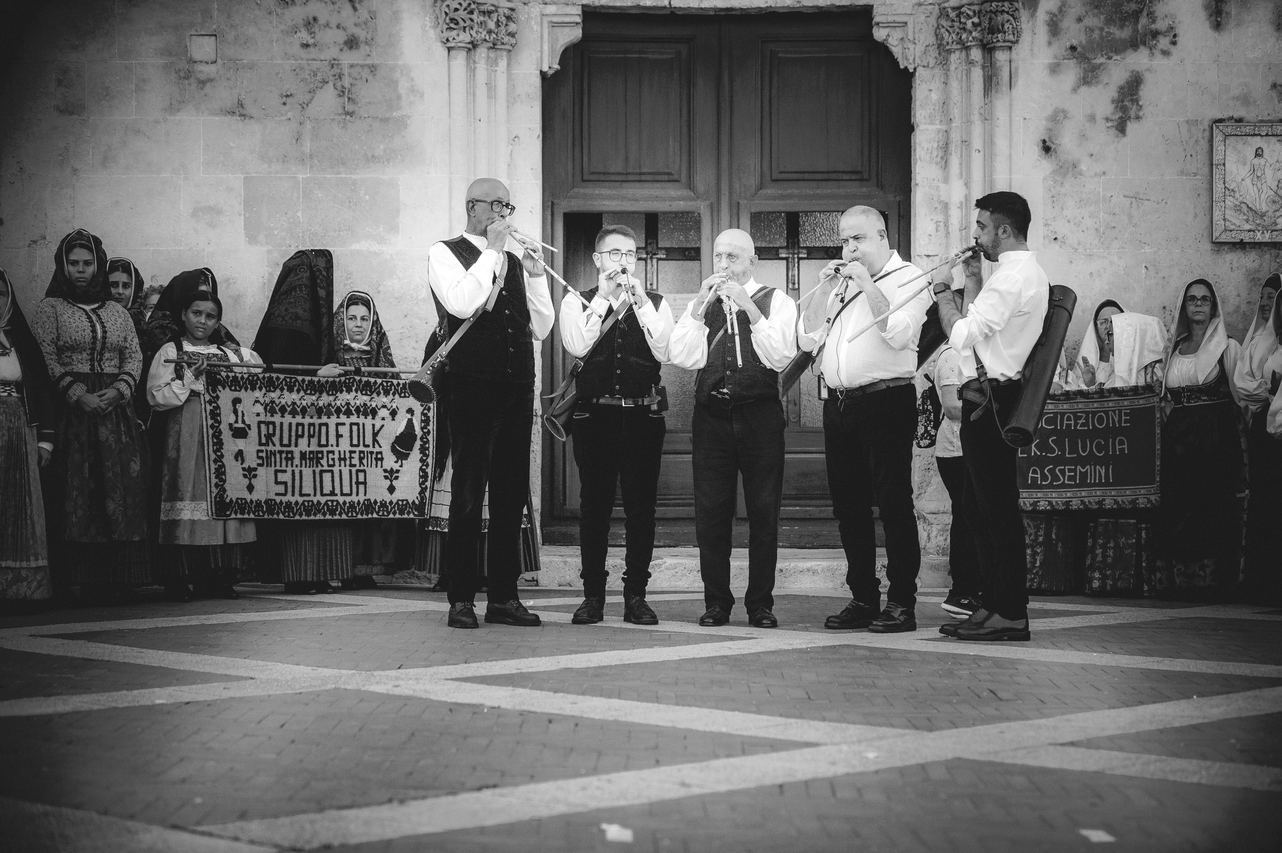 Concerto di Launeddas ad Assemini, Folklore Sardo