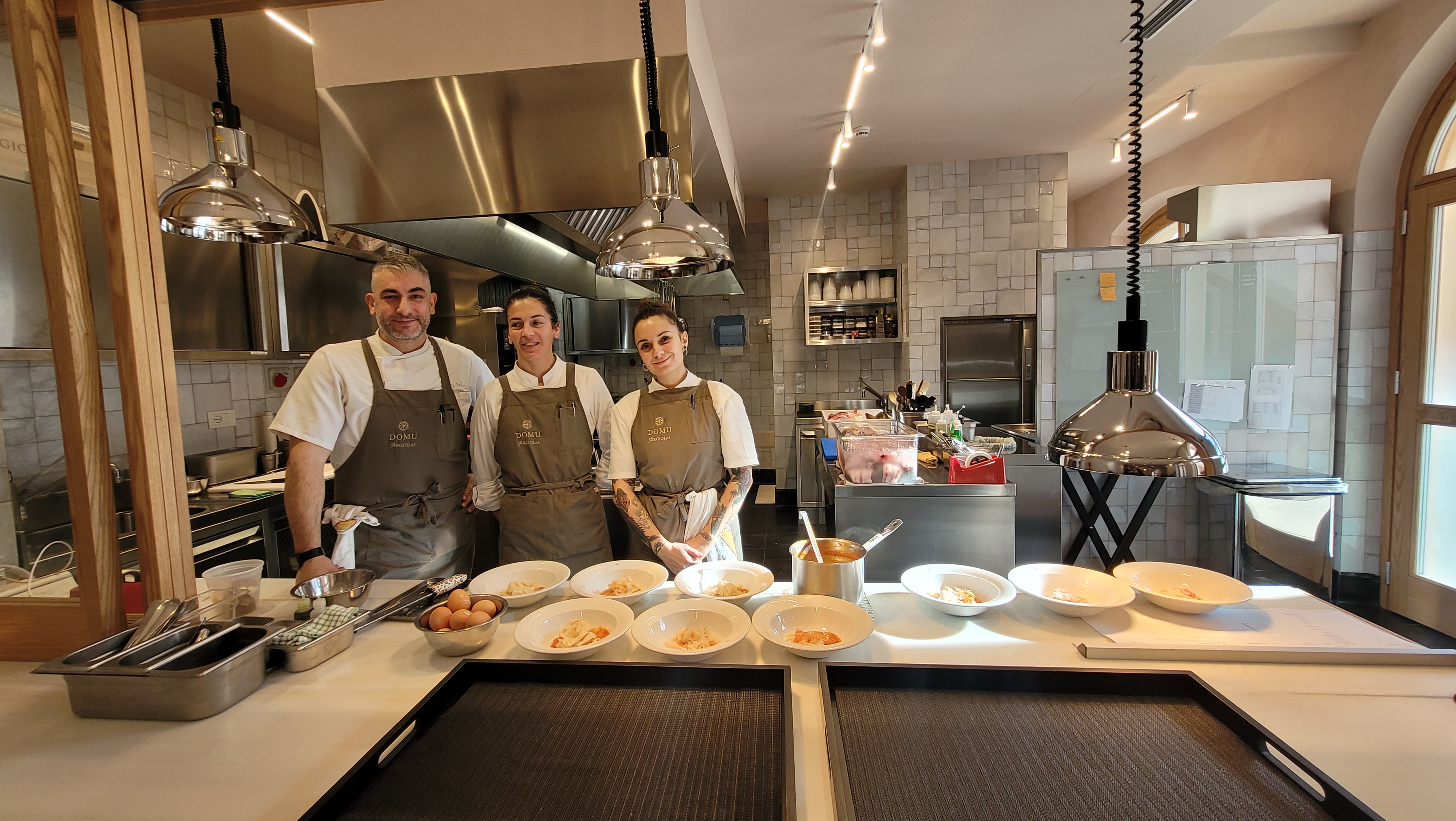 Interno del ristorante Domu di Argiolas
