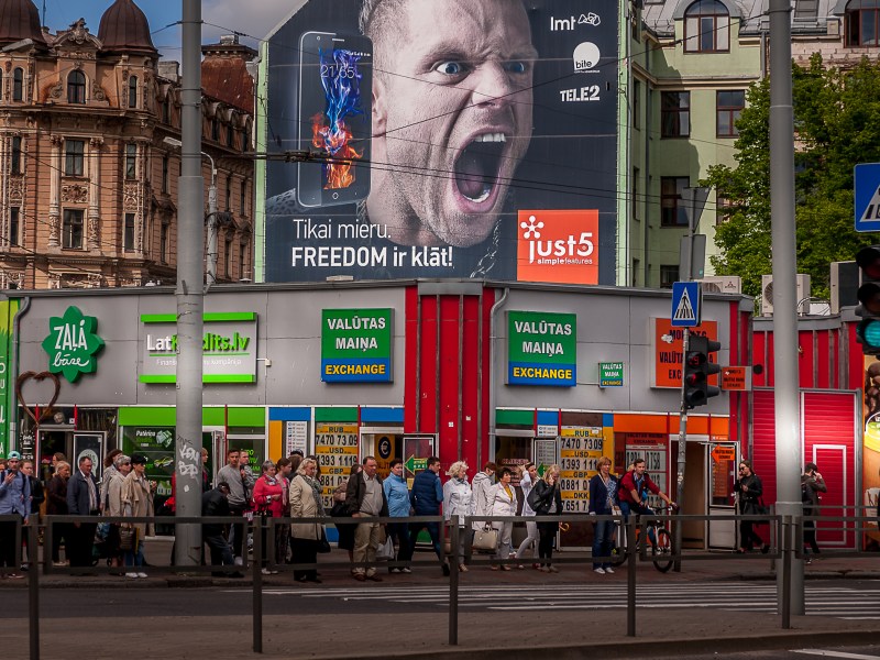 Lingua bussola rotta